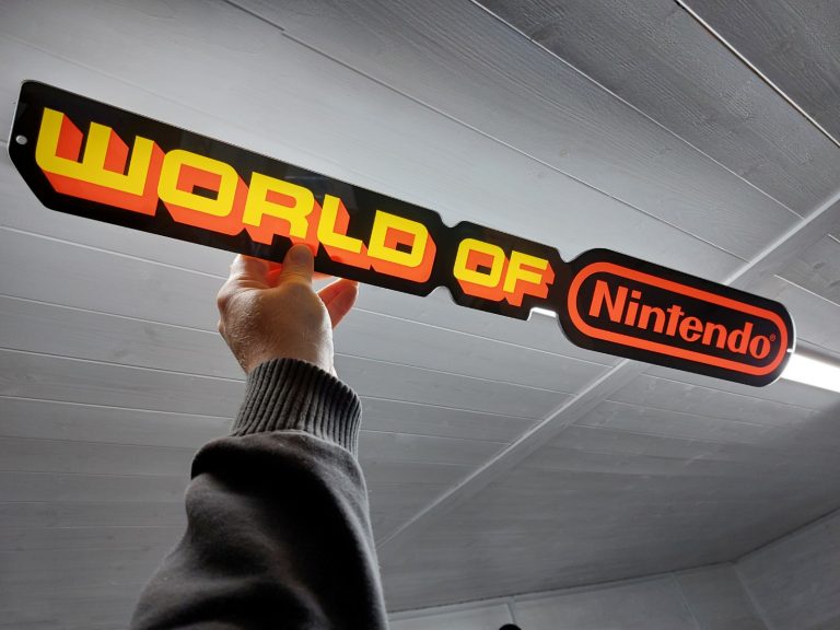 World of Nintendo acrylic / plexiglass sign – Arcade Art Shop