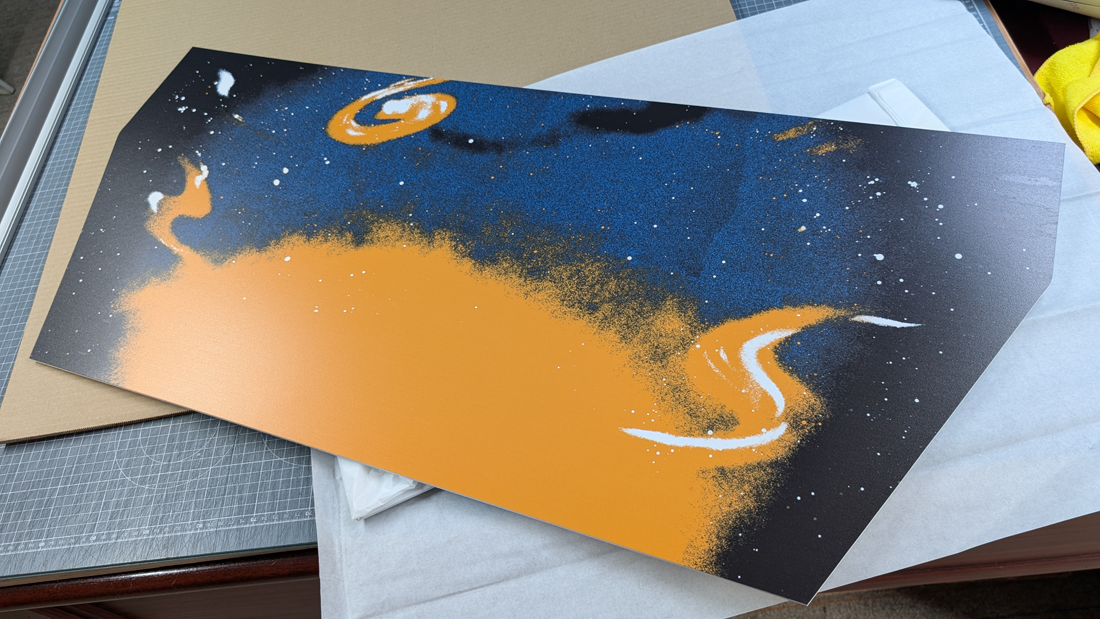 space invaders deluxe curved backdrop board